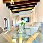 Casa Valencians Apartment